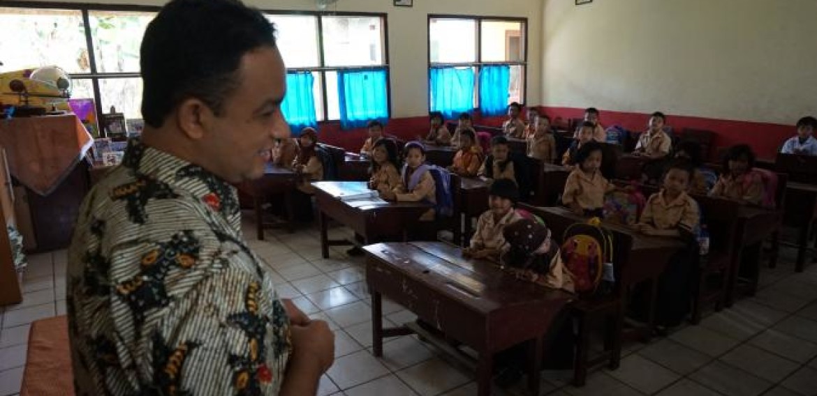 6.000 Sekolah Masih Gunakan Kurikulum 2013