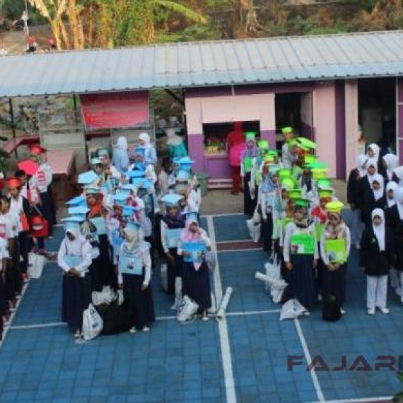 Hindari Aksi Balas Dendam, MOS Tahun Ini SMPN 15 Kota Cirebon Wajib Dilaksanakan oleh Guru