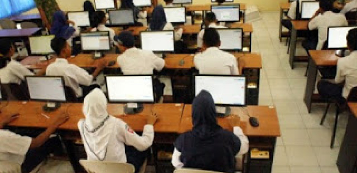 SISWA SMP NEGERI 15 CIREBON SIAP MENGHADAPI UNBK