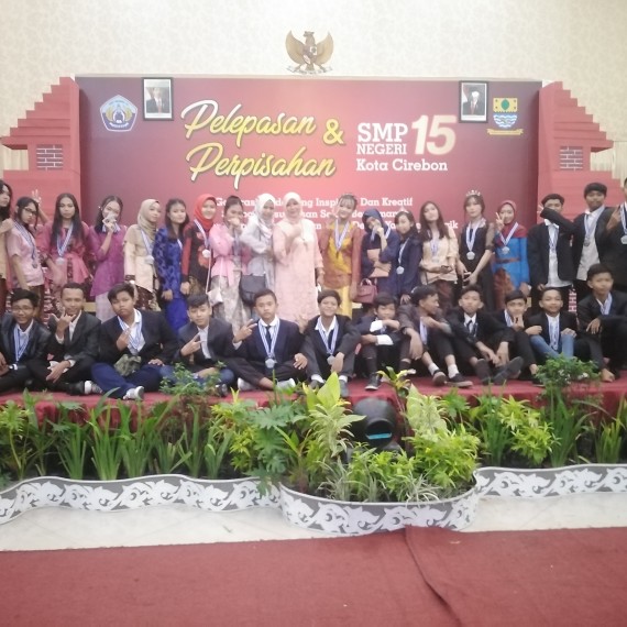 Perpisahan di Hotel Grage